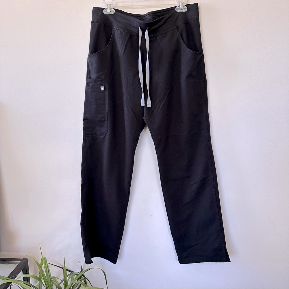 Figs Kade Cargo Scrub Pants Black women’s M - Picture 10 of 16
